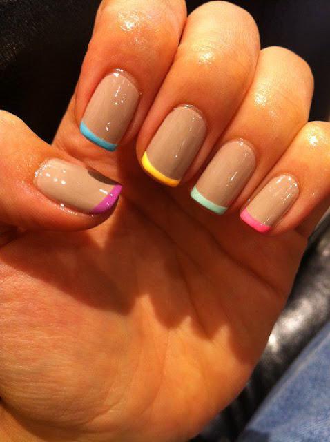 Manicura francesa a todo color!!