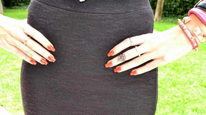 Midi rings and long skirt