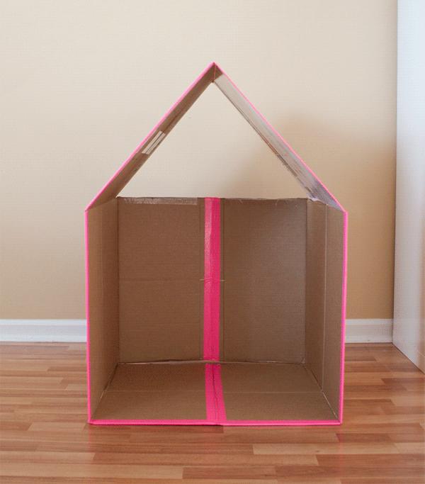 CASITAS DE CARTÓN RECICLANDO CAJAS