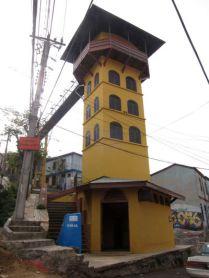 Mochileando por Chile. Día 9: Murales de Valparaiso y Playa de Quintay.