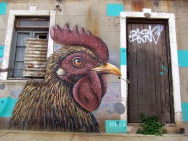 Mochileando por Chile. Día 9: Murales de Valparaiso y Playa de Quintay.