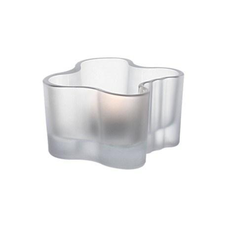 Candelabros y portavelas de diseño tiendas diseño nórdico online tiendas decoración online portavelas y candelabros de diseño portavelas de diseño escandinavo muebles de diseño nordico escandinavo diseño nórdico danes blog decoración diseño nórdico accesorios para hogar diseño