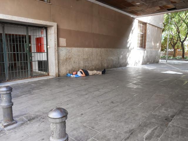 UN PASEO POR BARCELONA DIFERENTE...5-10-2013...