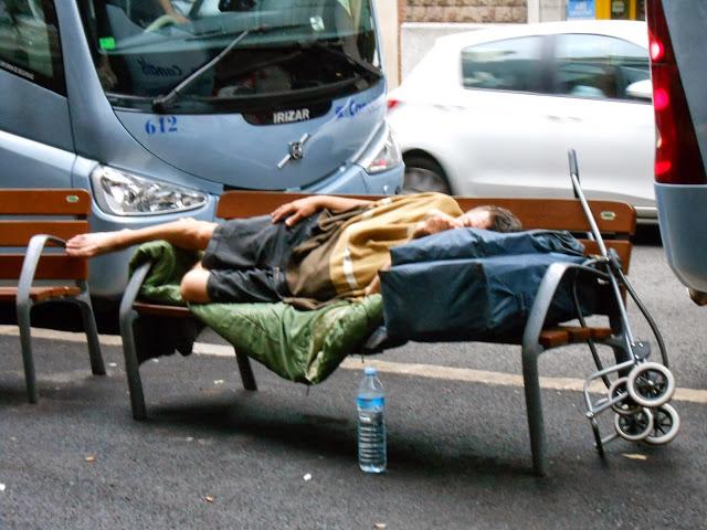 UN PASEO POR BARCELONA DIFERENTE...5-10-2013...