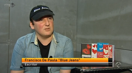 Blue Jeans habla para Antena 3 de sus novelas y el género JR durante el LIBER
