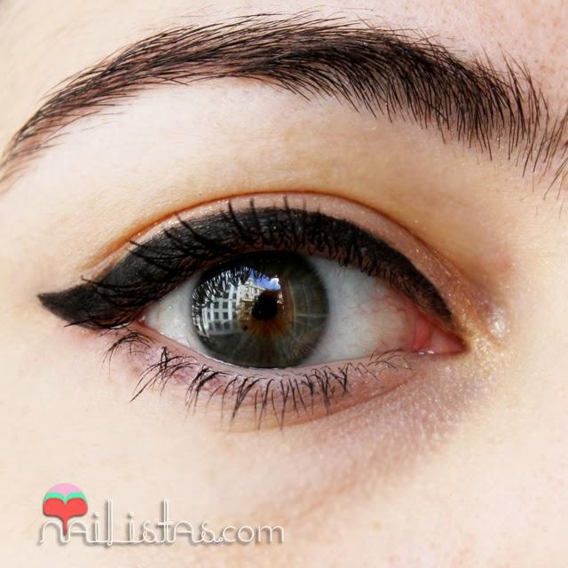 Máscara de pestañas Big Eyes de Maybelline