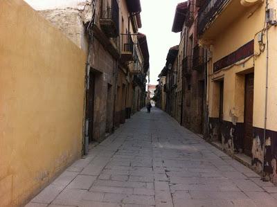 Santo Domingo de la Calzada, donde cantó la gallina después de asada.
