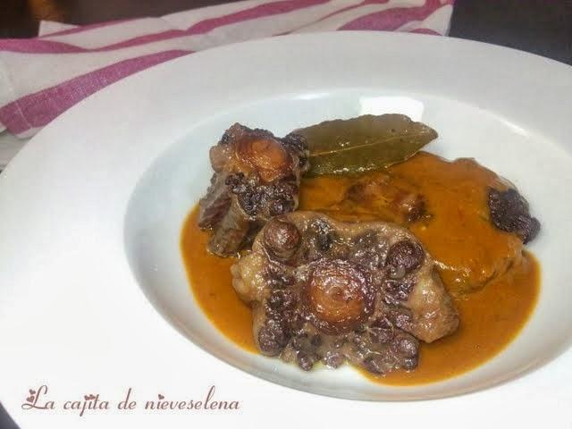 Rabo de toro estofado
