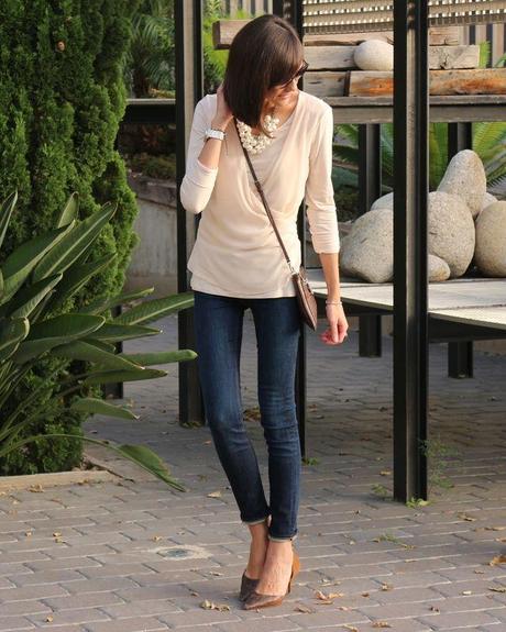 Simple with pearls Image Hosted by ImageShack.us