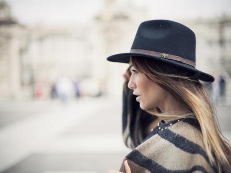 street style barbara crespo c&a perfect poncho royal palace madrid sendra boots christys hat street style barbara crespo c&a perfect poncho royal palace madrid sendra boots christys hat