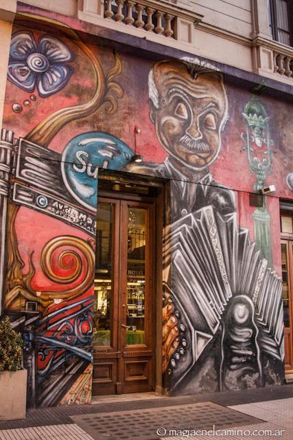 Un paseo en fotos por la Avenida de Mayo, otro rincón de Buenos Aires 12-14-2