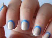 Nail Famosas: Uñas nude enmarcadas azul, Zosia Mamet Emmy's 2013.