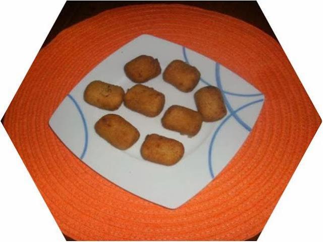 CROQUETAS  DE QUESO  ROQUEFORT