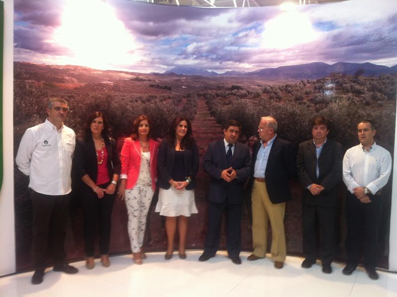 La Diputación de Jaén lanza una nueva campaña para atraer turistas con el reclamo de que puedan hacer su propio aceite