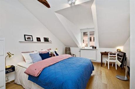 vigas en el techo tragaluces decoración interiorismo nórdico diáfano estilo decoración nórdico decoración nórdica escandinava decoración muebles de ikea decoración espacios pequeños decoración diseño interiores áticos diáfanos decoración áticos suecos decoración áticos blog decoración diseño nórdico 