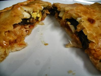 EMPANADA DE ATÚN… Y OTRAS COSAS MÁS