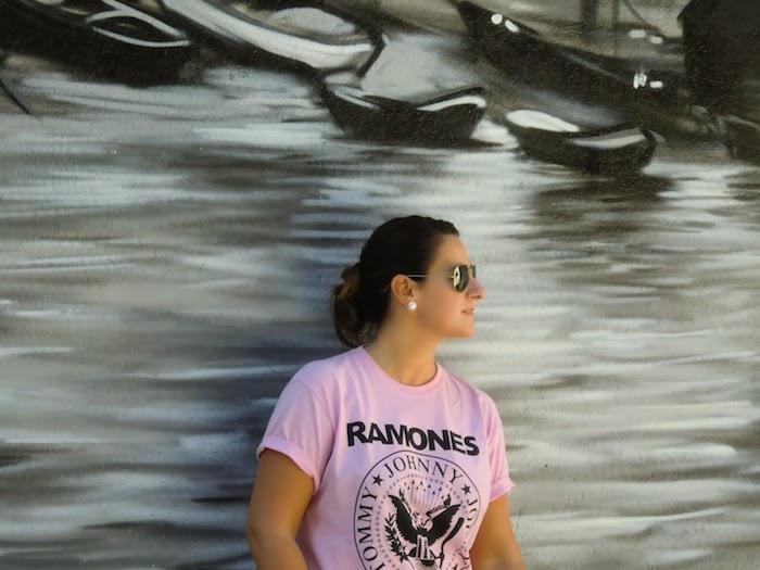 Ramones pink