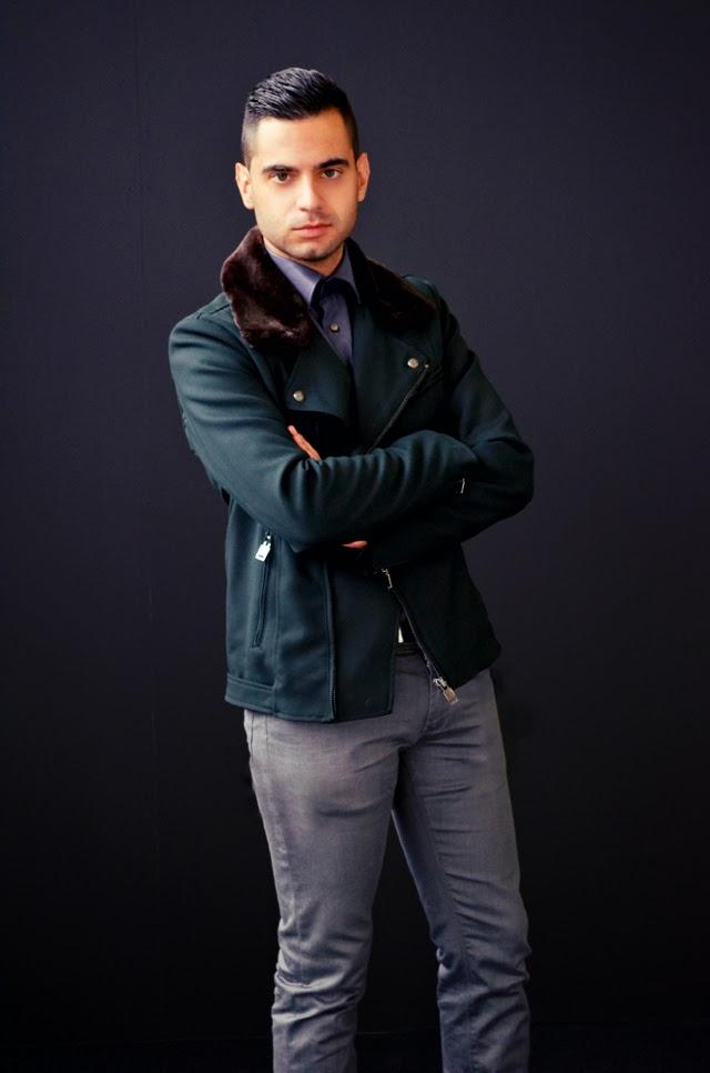 Military jacket with fur