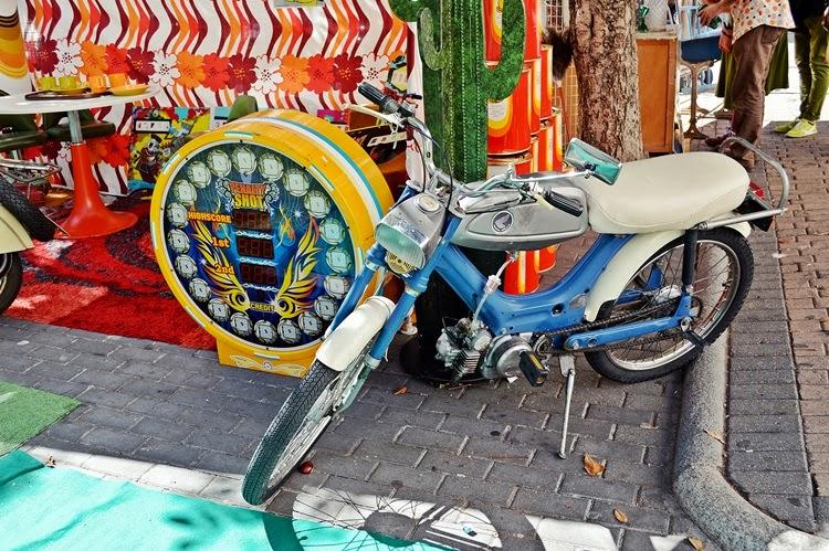 JAPENIN: MERCADILLO VINTAGE EN MADRID