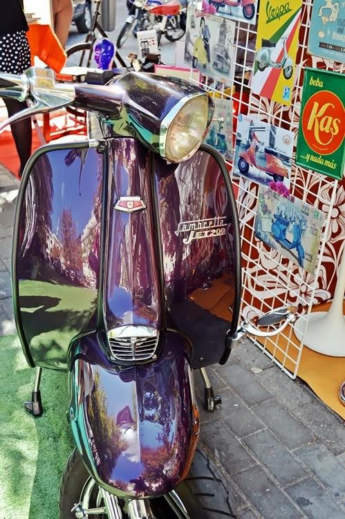 JAPENIN: MERCADILLO VINTAGE EN MADRID