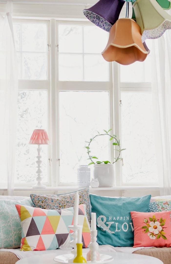 tres-propuestas-un-mismo-salon-decoracion-textiles-cojines-mejor-blog-decoracion