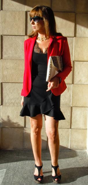 MIS LOOKS - ROJO Y NEGRO