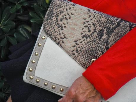 MIS LOOKS - ROJO Y NEGRO