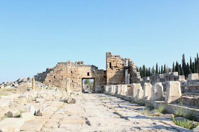 5ª etapa en Turquía: Hierápolis - Pamukkale - Afrodisias