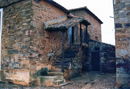 Castrillo de los Polvazares, el corazón del arriero leonés