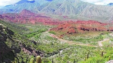 [la%2520rioja%2520universo-colores-cerros-valle%255B3%255D.jpg]