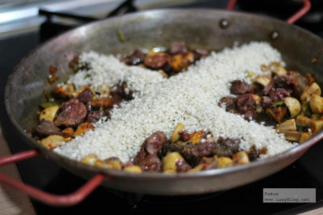 Arroz meloso con venado y hongos. Receta