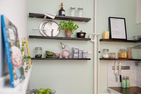 muebles de diseño e ikea inspiración interiores espacios pisos pequeños diseño de interiores escandinavo decoración nórdica escandinava decoracion diseño interiores decoración de pisos pequeños mini pisos cocinas modernas pequeñas cocinas blancas pequeñas blog decoración nórdica 