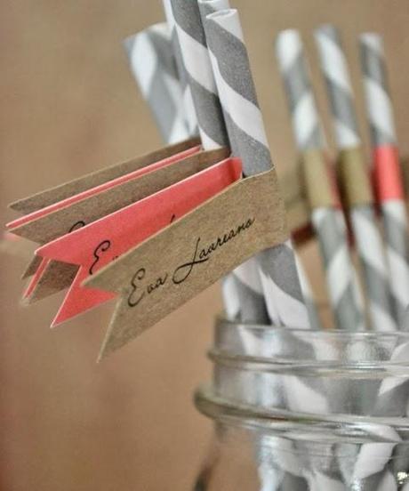 Adosadas a las pajitas