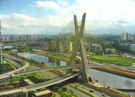 Puente Octávio Frias de Oliveira