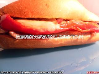 BOCADILLO DE CARNE Y PIMIENTO RELLENO