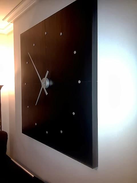 Ikea Hack: Reloj Gigante con mesas Lack