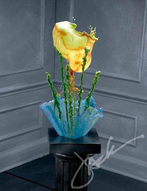 esculturas con liquidos de colores por jack long