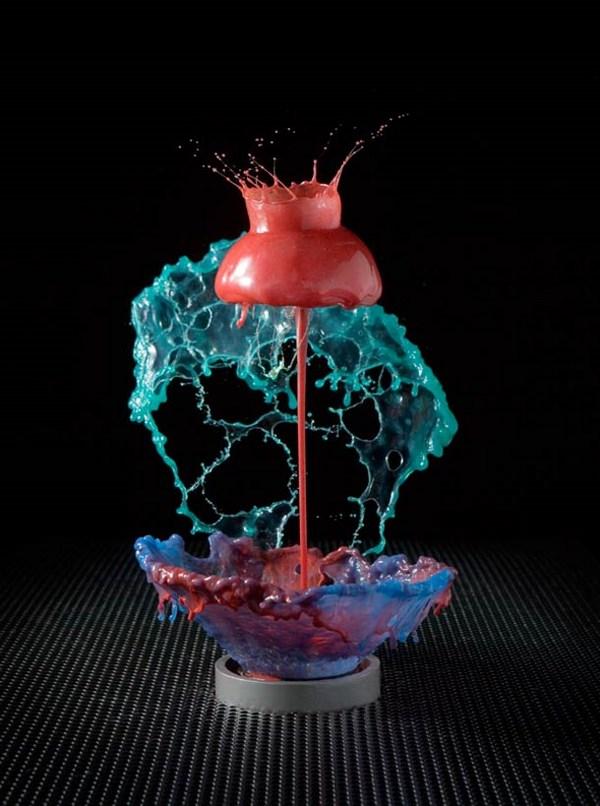 esculturas con liquidos de colores por jack long