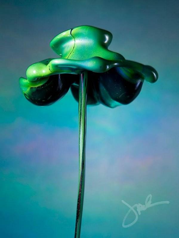 esculturas con liquidos de colores por jack long