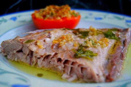 Ijada de Bonito con Refrito y Tomate a la Provenzal Ijada de Bonito con Refrito y Tomate a la Provenzal