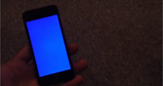 El famoso pantallazo azul de la muerte también aparece en el iPhone 5S