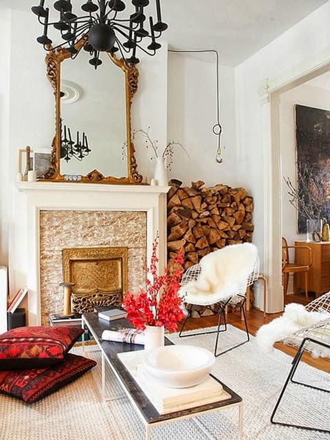 Con la leña en casa