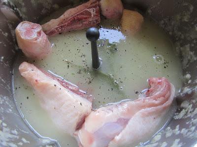 Pollo en salsa de cebolla