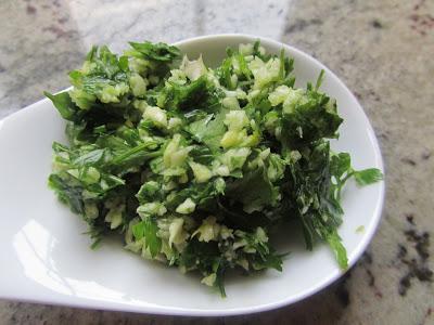 Pollo en salsa de cebolla