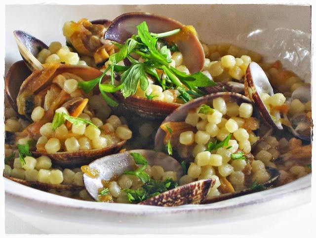 Frégola con Almejas