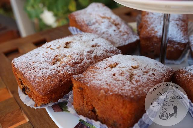MINI BUNDT CAKES DE DULCE DE LECHE
