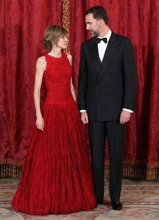 Dña. Letizia y su extensa colección de vestidos de encaje Dña. Letizia y su extensa colección de vestidos de encaje