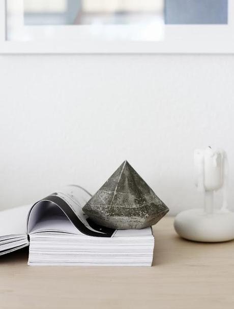 DIY: CONCRETE DIAMOND