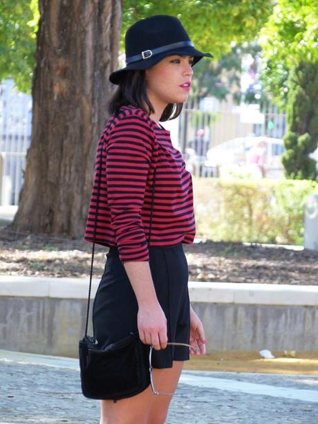 STRIPES TOP STRIPES TOP