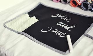 pizarra Julie & Jane